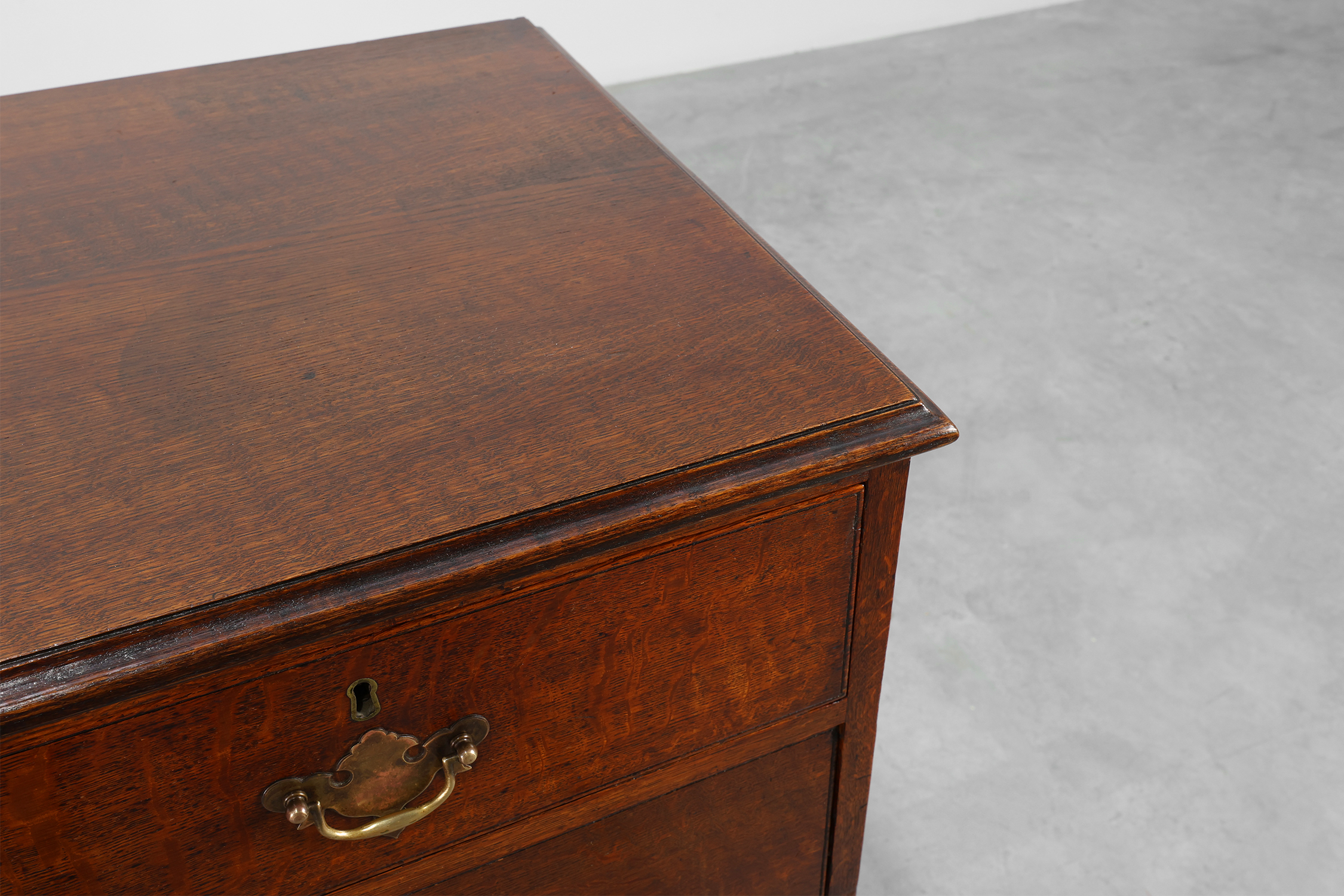 19th Century Georgian Chest of Drawers, United Kingdomthumbnail